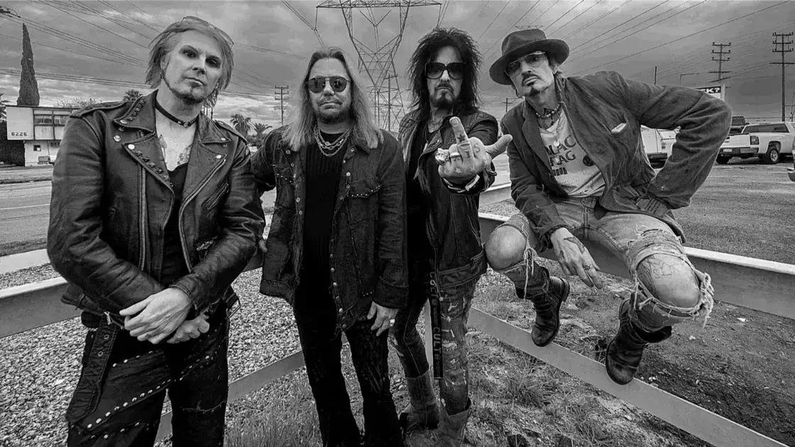 Mötley Crüe Regrava Clássico "Home Sweet Home" com Dolly Parton em Espera de Lançamento