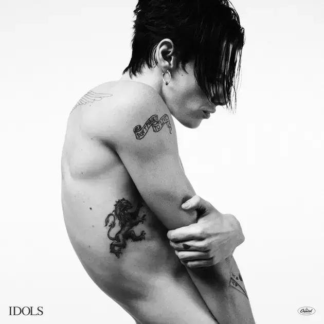 Yungblud lança novo álbum 'Idols' com enfoques sociais e musicais inovadores