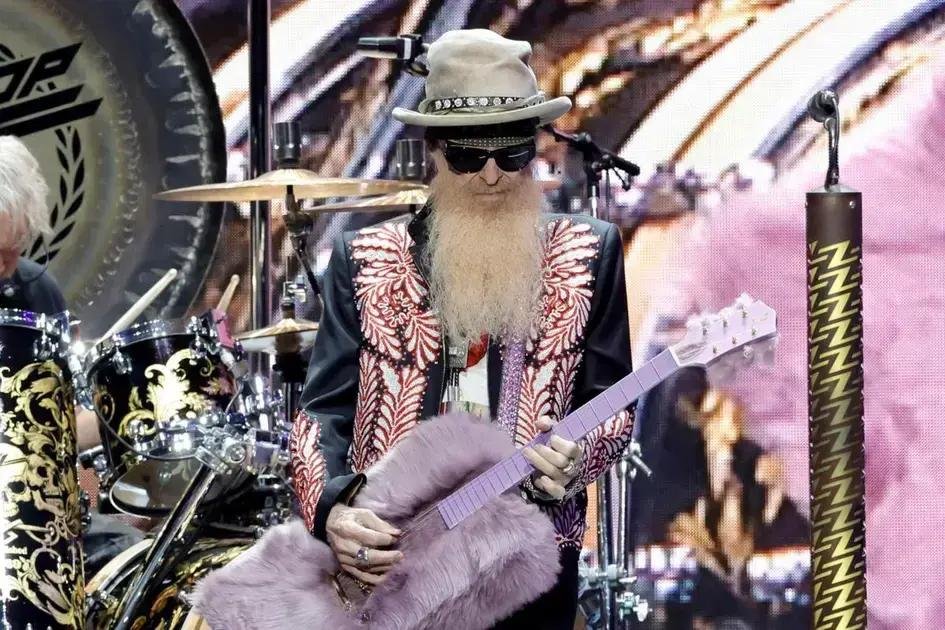 ZZ Top Amplia Sua Turnê Elevation Até Novembro de 2025