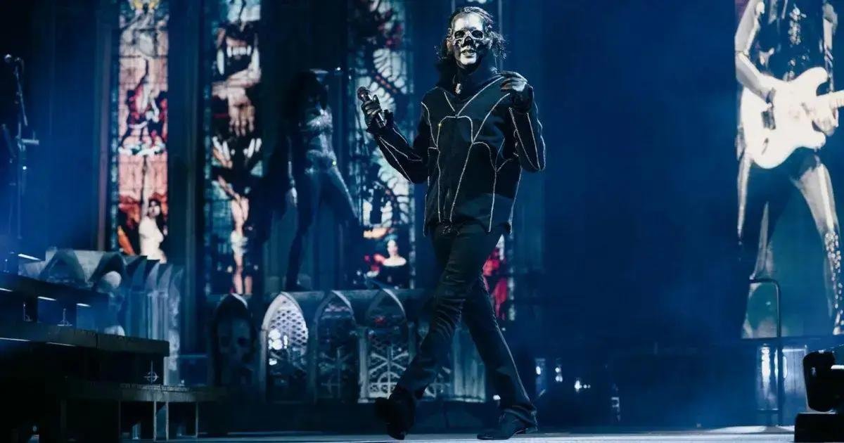 Ghost homenageia Ozzy Osbourne no Madison Square Garden com tributo emocionante