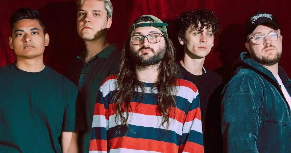 Hot Mulligan e Free Throw lançam nova música e agitam o cenário musical com tour na Europa